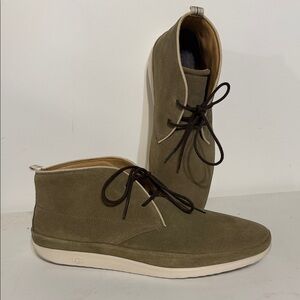 UGG Men's Tan Suede Lace-Up Boots